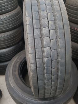 4. 225/70/19.5. Goodyear 60%
