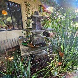 Water Fountain  400 O.b.o