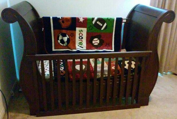 Pottery Barn Kids Larkin Sleigh Crib Pottery Barn Williams