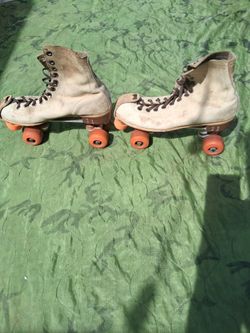 Skates 