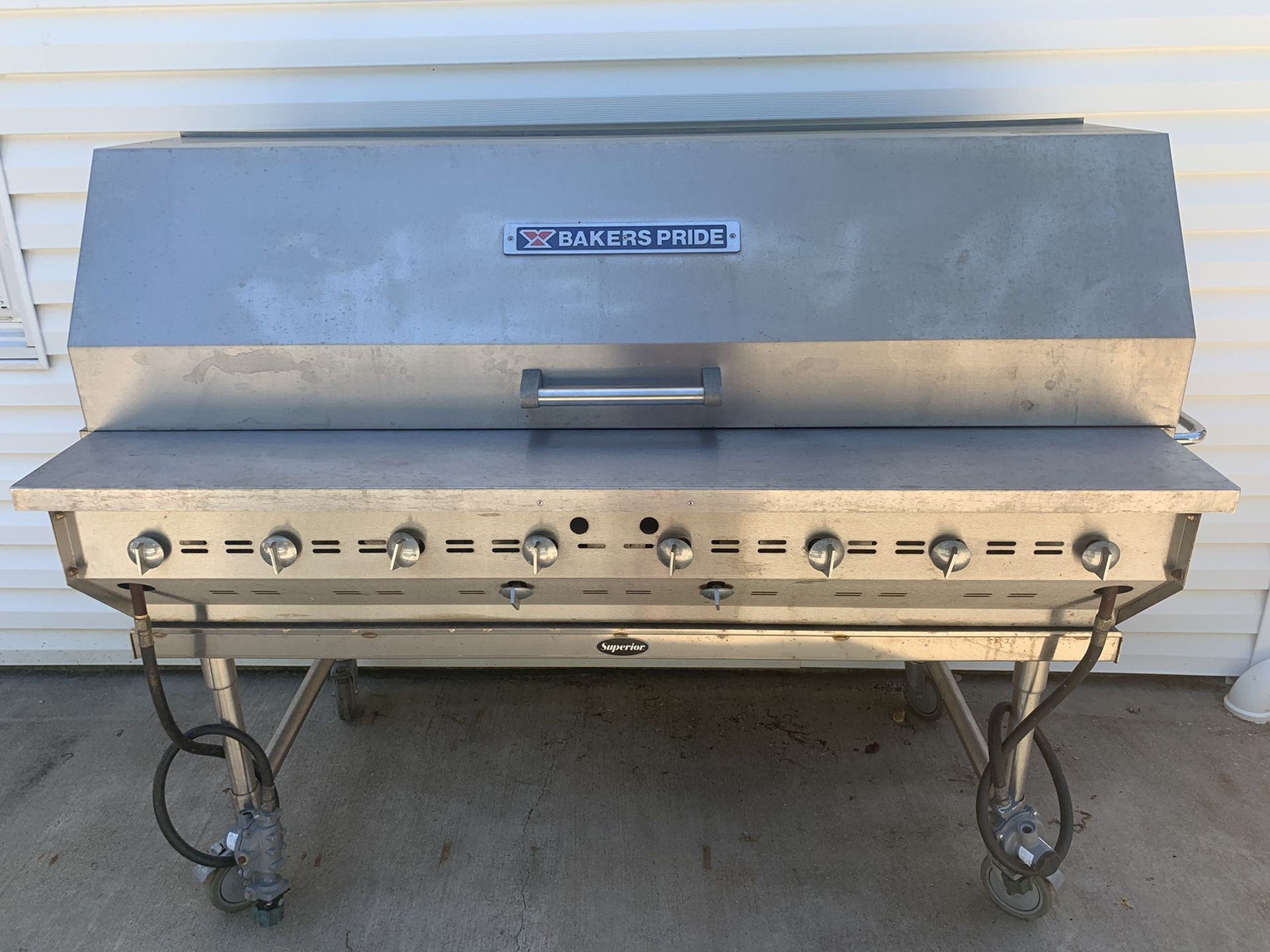 Bakers Pride outdoor CBBQ- Grill