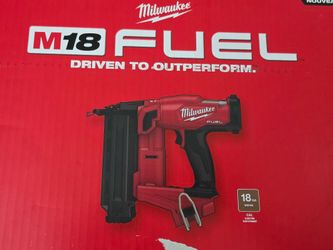 Milwaukee 18 Gauge Brad Nailer (clavadora de puntas calibre 18)