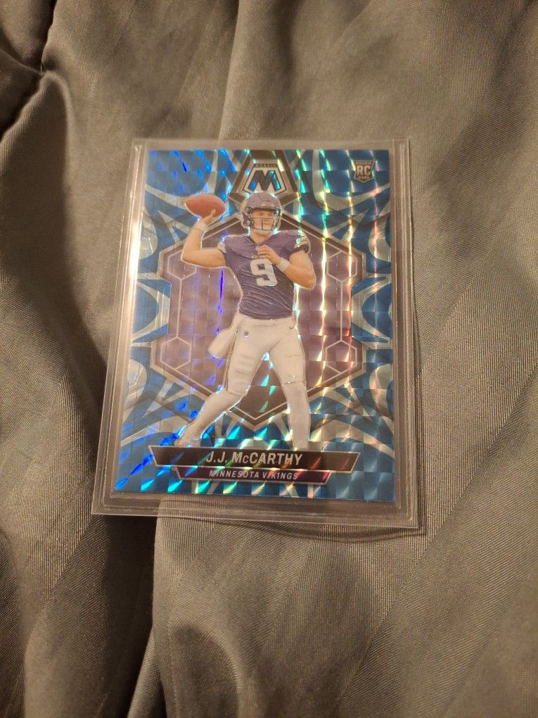 2024 Panini Mosaic (Blue Reactive Prizm) J.J. McCarthy Rookie Card