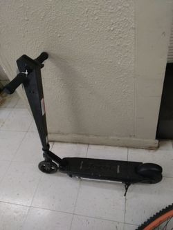 Electric scooter