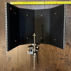 sE Electronics Reflexion Filter Pro Portable Vocal Booth For Clear Audio Recordings - Black