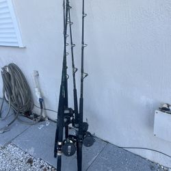 Baras De Pesca En Buena Condición fishing rods in good condition