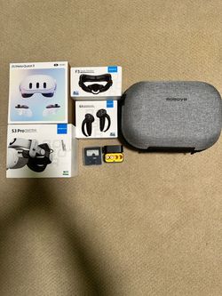 Meta Quest 3 512GB VR Bundle with BOBOVR Accessories