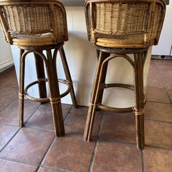 Wicker/bamboo barstools!