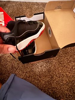 Kids Jordan size 6c