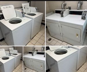 Commercial speed queen, 2 washers, and two dryers