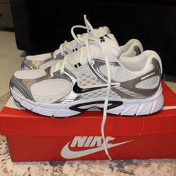 Nike V5 RNR 