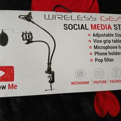 Microphone Stand For Desk (Podcasts, Social Media, Influencers)