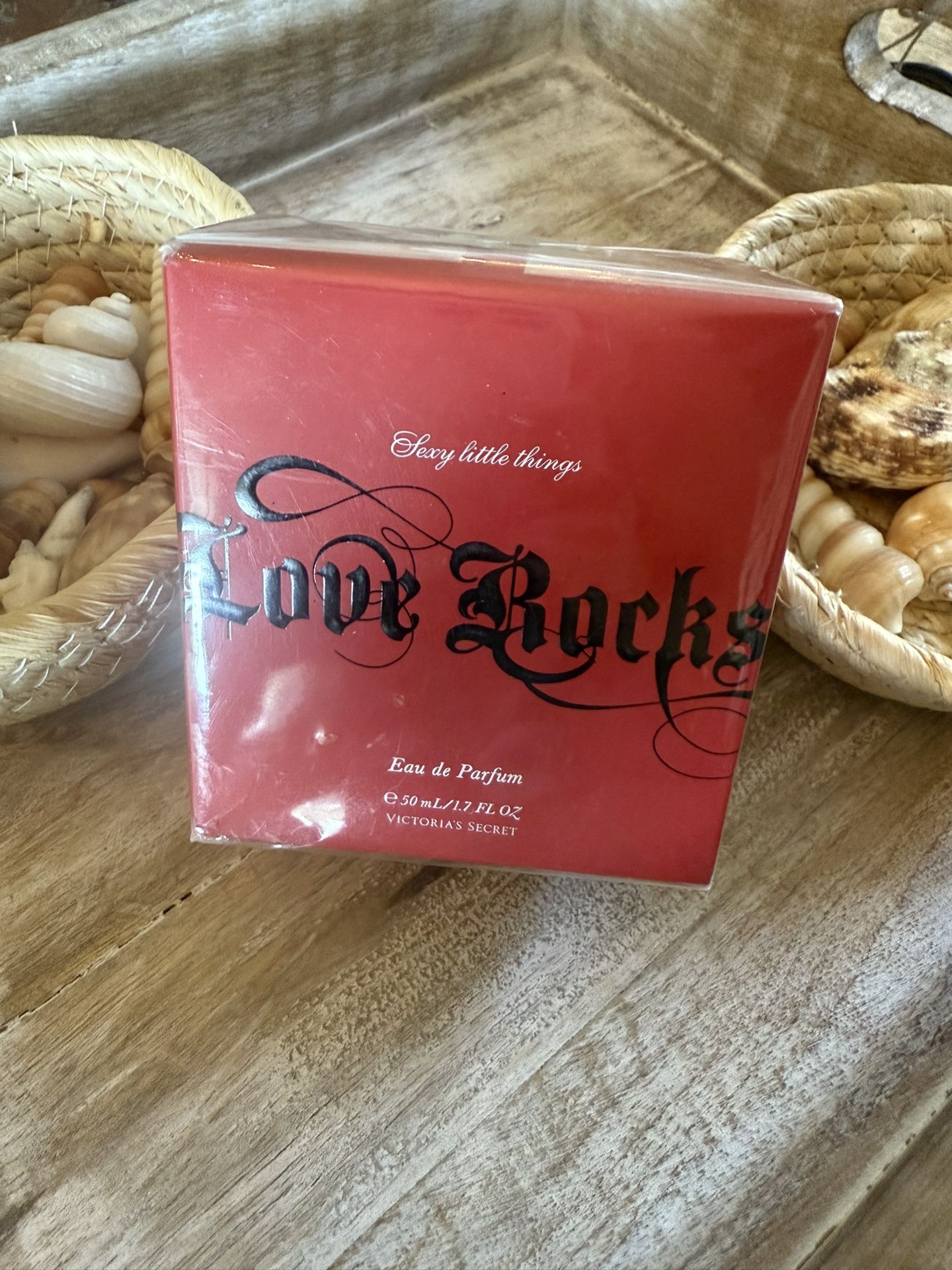 Love Rocks Eau De Perfume