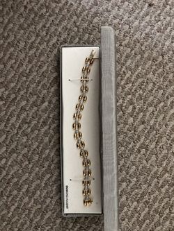 Bracelet