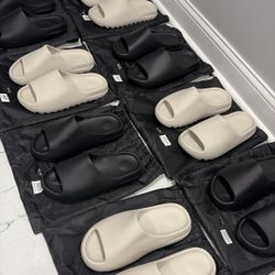 AUTHENTIC YEEZY SLIDES