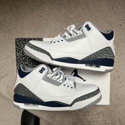 Jordan 3 Midnight Navy - Size 9