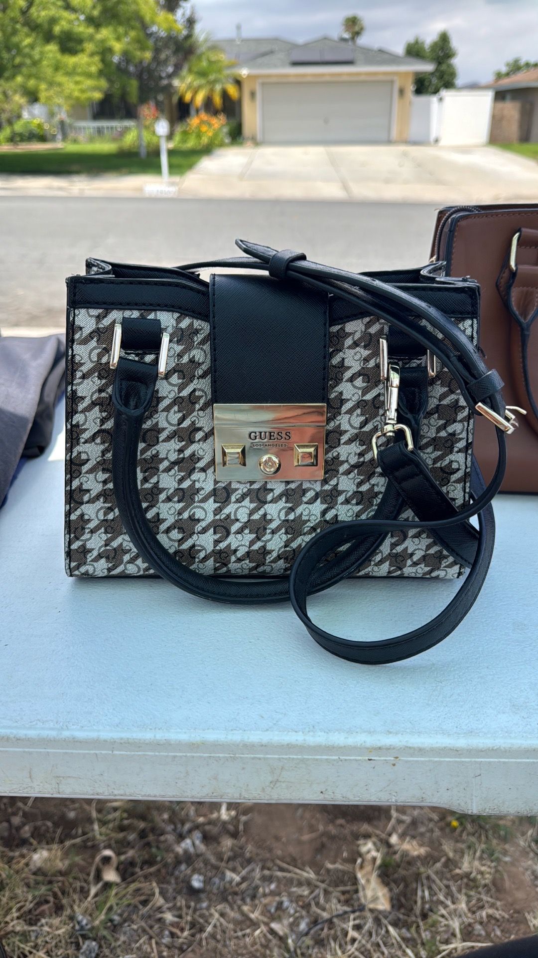 Guess purse