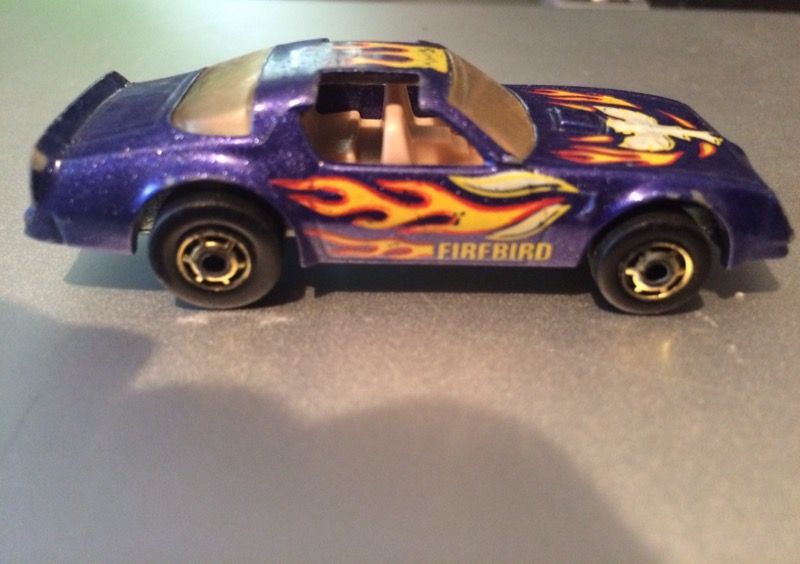 1977 HOT WHEELS FireBird