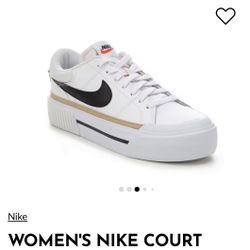Woman’s Nike Sneakers