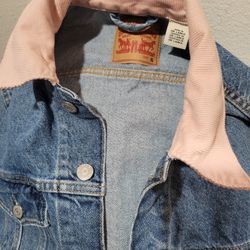 Womans Levis Jacket $40
