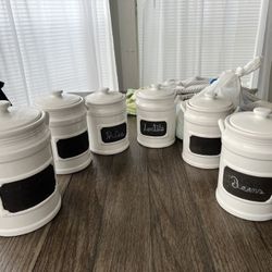 Kitchen Canister - Cookie Jar - Containers  & Set Of Mugs 