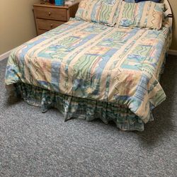 Queen Comforter Set