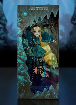 SDCC Mattel Monster High Skullector Ghouls Rule Lagoona Blue Doll