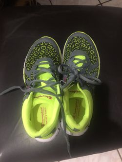 Like New Champion shoes size 8