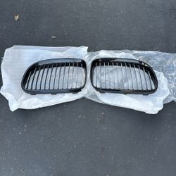2010-13 BMW E92 & E93 Front Grills OEM