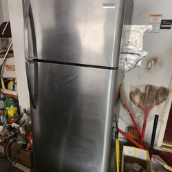 Used Frigidaire Fridge For Sale 