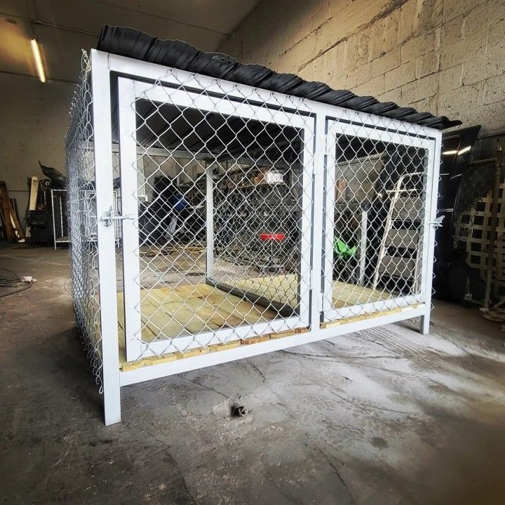 Dog Kennel 