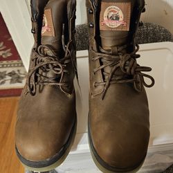 New brahma boots sise 12