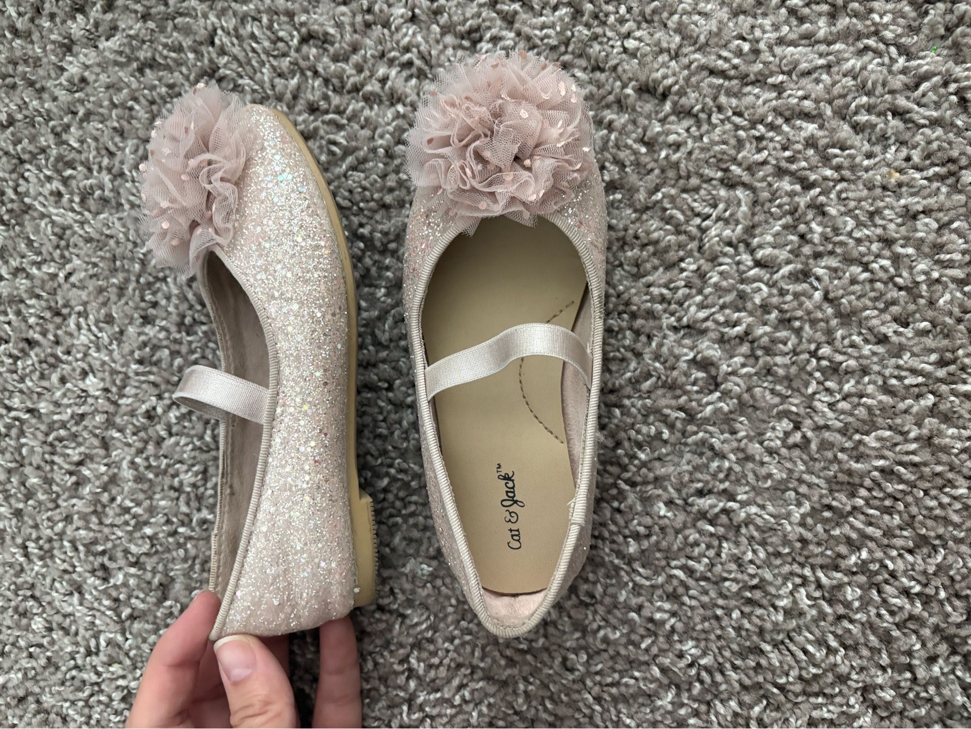 Girl shoes