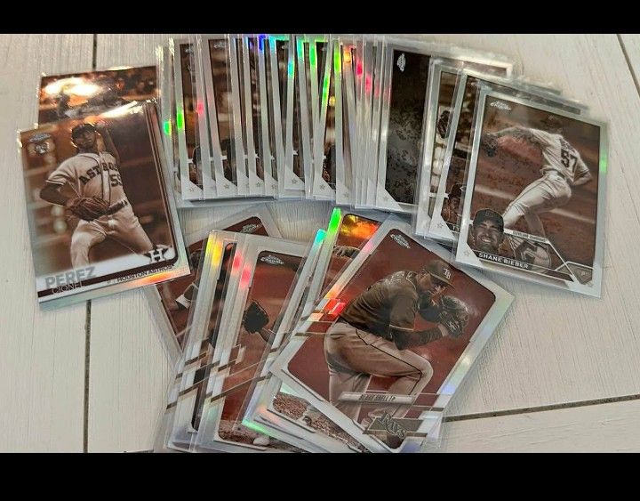 Topps Chrome  - Negative Refractors - 35 Available 