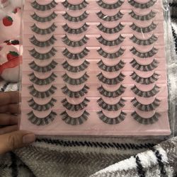 Lashes 👅