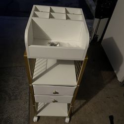 Makeup Rack