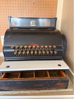 Cash register - Antique