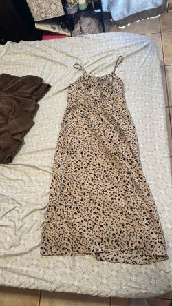 Tan floral sundress size medium