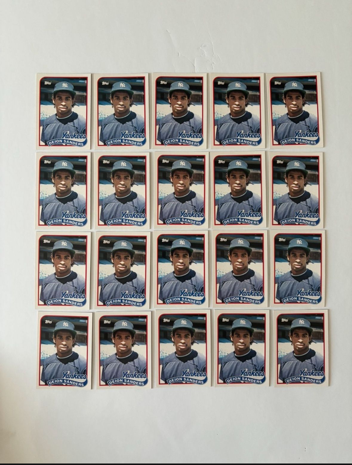 20 - 1989 DEION SANDERS ROOKIE TOPPS TRADED #110T RC LOT OF 20 BASEBALL CARDS