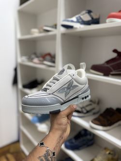 Lv Sneakers 