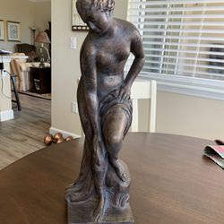 Ceramic Bathing Woman Statue