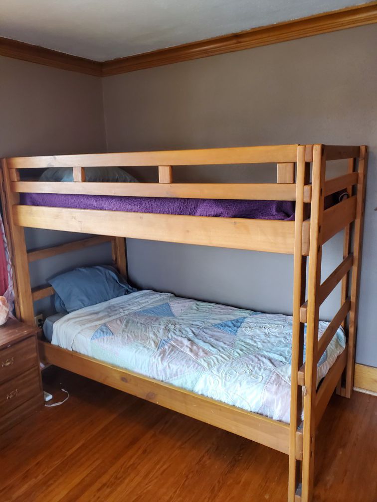 Twin Bunk Bed, Solid Wood