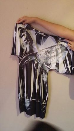 Party dress size small