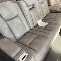 Power Reclining Sofa & Power Reclining Love Seat On Sale( Water Proof Fabric) 