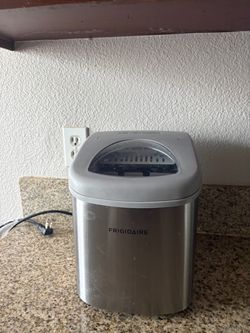 ice maker