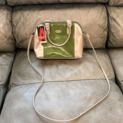 Vintage Aurielle Genuine Leather Crossbody Bag – New with Tags – Trendy Grass Green Accent 