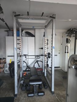 Life Fitness Smith Machine  with Bench
