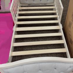 Orbelle French White Padded Gray Toddler Bed