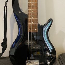 LYON BY WASHBURN BASS GUITAR 