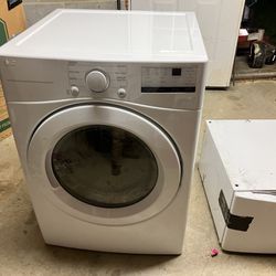LG DLE3400W Washer 